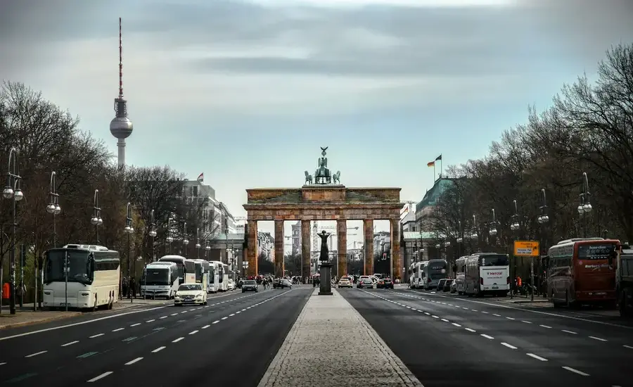 Striking photo of the Brandenburg Gate in Berlin