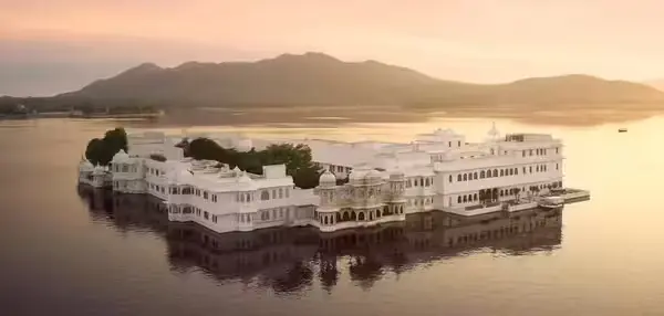 Taj Lake Palace in Udaipur on Lake Pichola